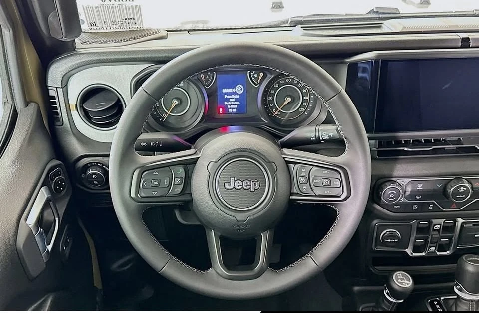 2026 Jeep JT Gladiator - Image 14 of 20