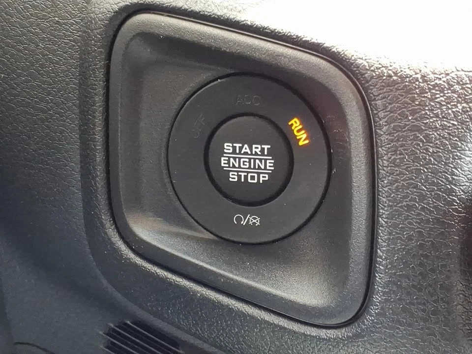 2026 Jeep JT Gladiator - Image 18 of 20