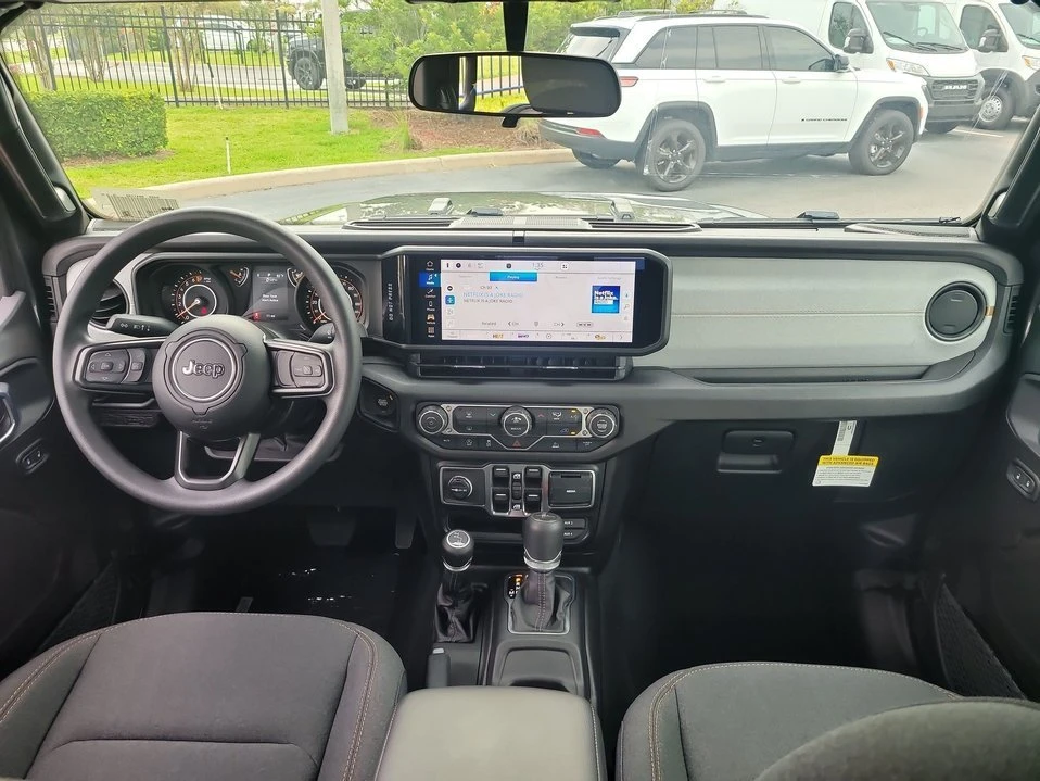 2026 Jeep JT Gladiator - Image 11 of 20
