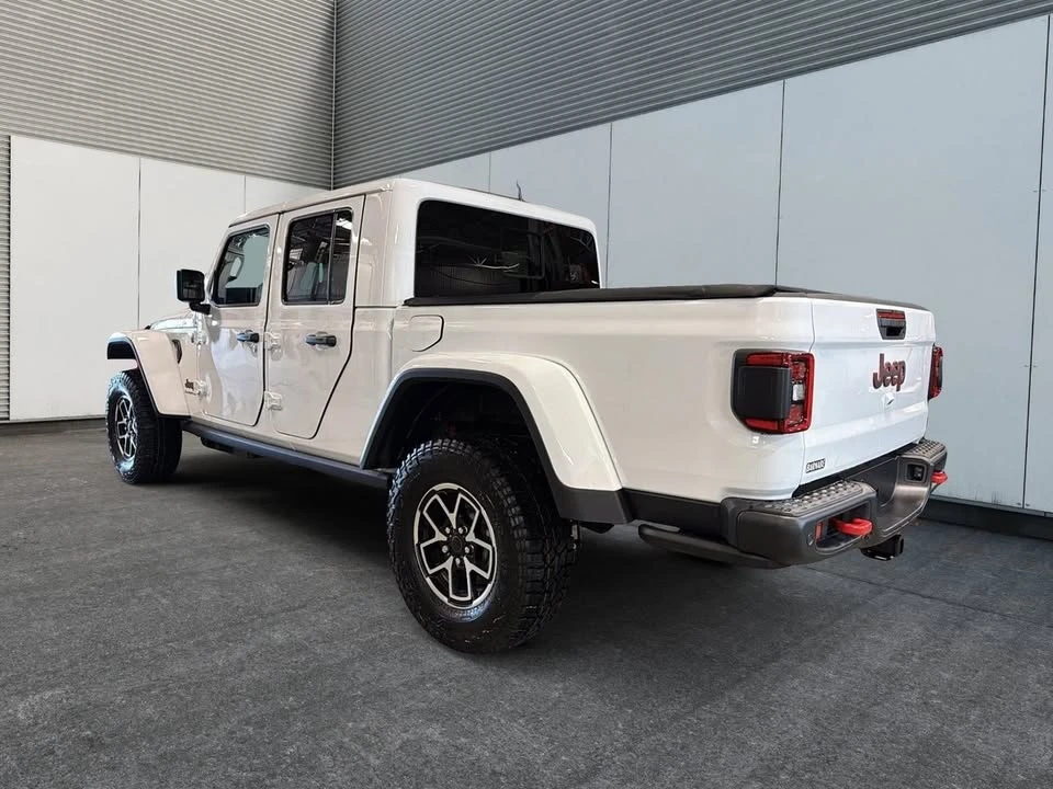 2026 Jeep JT Gladiator - Image 4 of 10