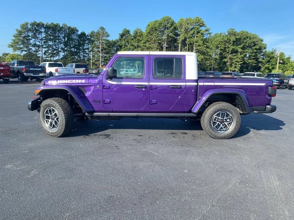 2026 Jeep JT Gladiator - Image 7 of 20