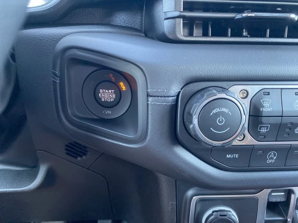 2026 Jeep JT Gladiator - Image 20 of 20
