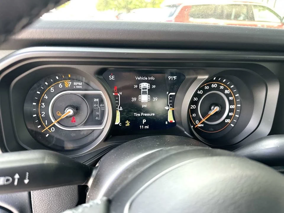 2026 Jeep JT Gladiator - Image 19 of 20