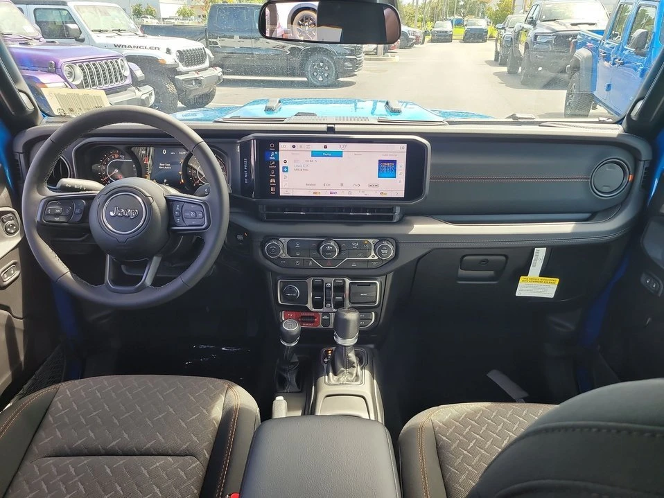 2026 Jeep JT Gladiator - Image 11 of 20