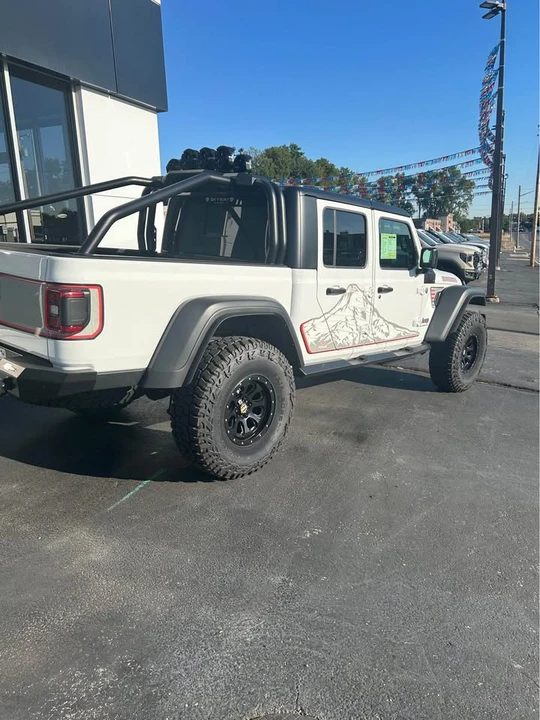 2026 Jeep JT Gladiator - Image 4 of 8