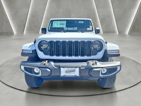 2026 Jeep Gladiator 85th Anniversary Edition