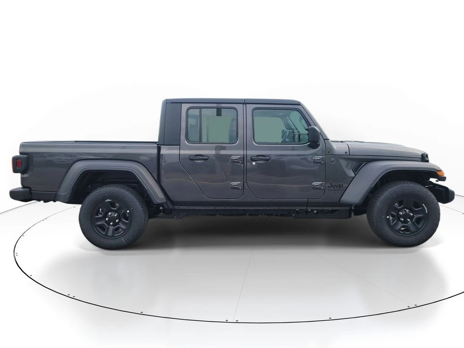 2026 Jeep JT Gladiator - Image 5 of 20