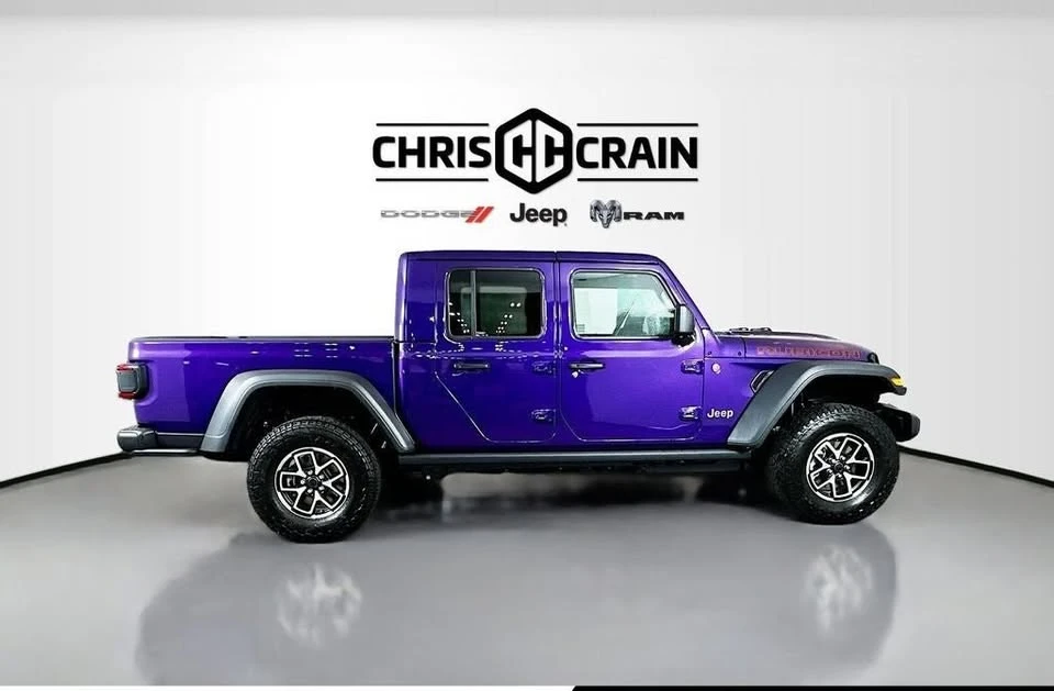 2026 Jeep JT Gladiator - Image 9 of 20