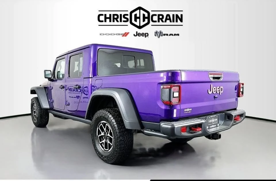 2026 Jeep JT Gladiator - Image 5 of 20