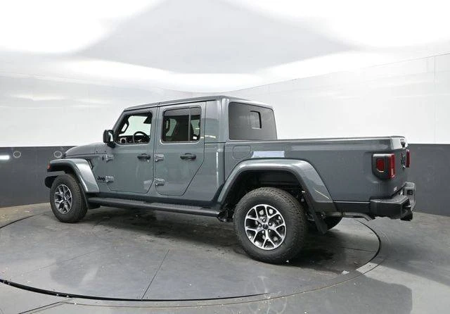 2026 Jeep JT Gladiator - Image 7 of 20