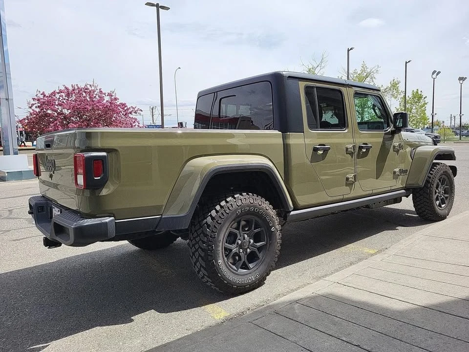 2026 Jeep JT Gladiator - Image 7 of 20