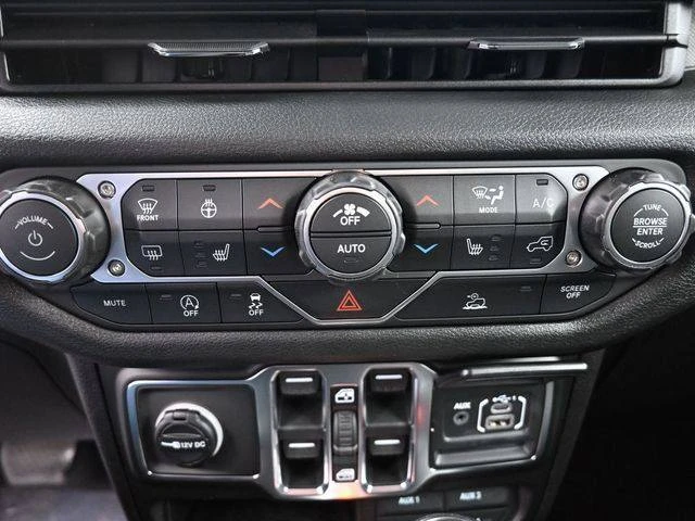 2026 Jeep JT Gladiator - Image 18 of 20