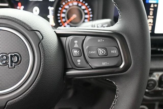 2026 Jeep JT Gladiator - Image 16 of 20