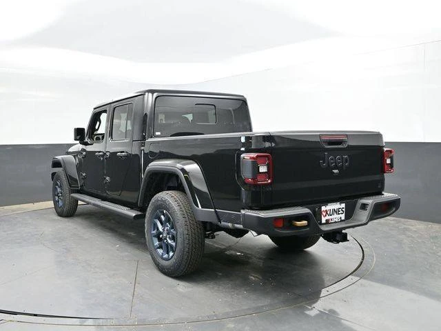 2026 Jeep JT Gladiator - Image 8 of 20