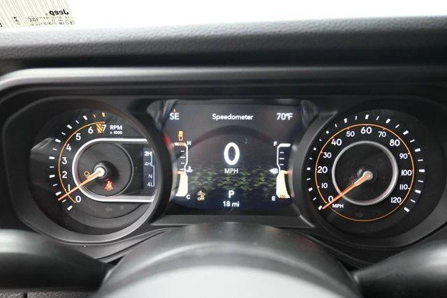 2026 Jeep JT Gladiator - Image 14 of 20