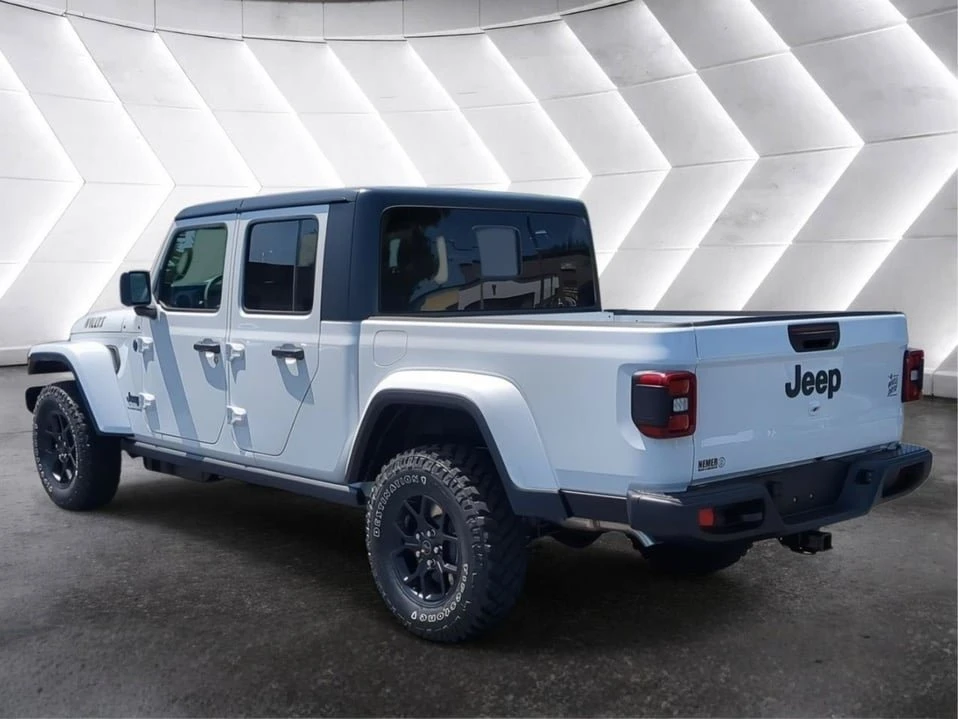 2026 Jeep JT Gladiator - Image 4 of 10