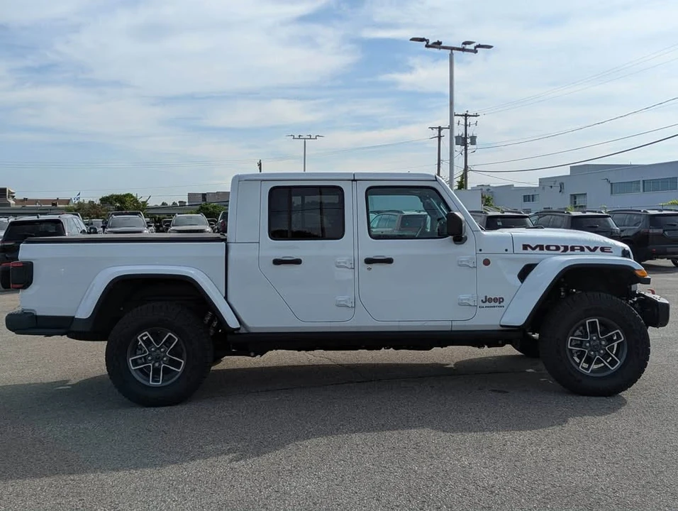2026 Jeep JT Gladiator - Image 3 of 17