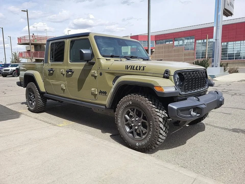 2026 Jeep JT Gladiator - Image 8 of 20
