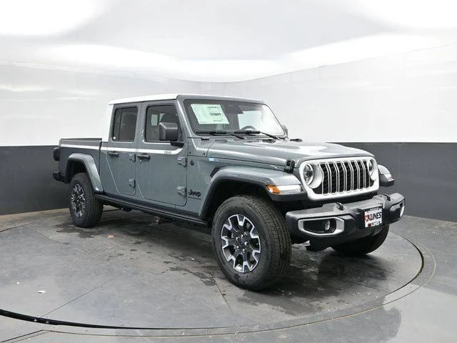 2026 Jeep JT Gladiator - Image 4 of 20