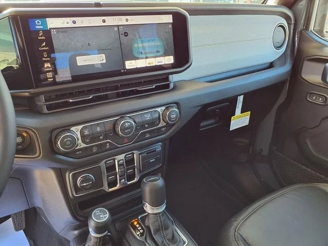 2026 Jeep JT Gladiator - Image 5 of 20