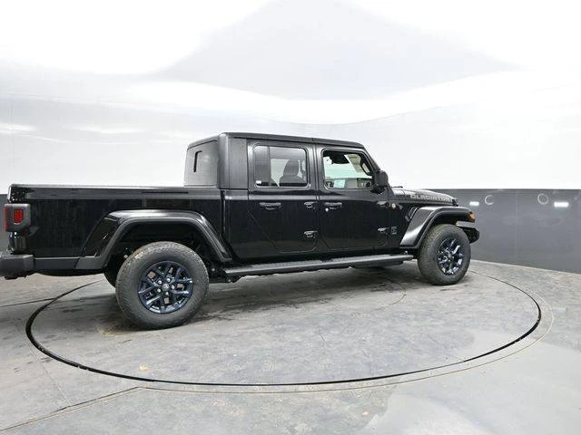 2026 Jeep JT Gladiator - Image 2 of 20