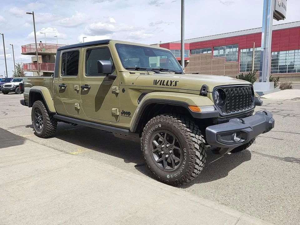 2026 Jeep JT Gladiator - Image 9 of 20