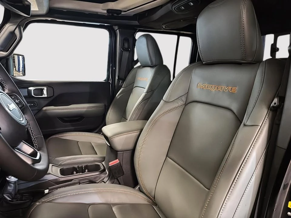2026 Jeep JT Gladiator - Image 9 of 10