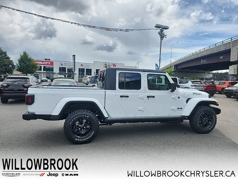 2026 Jeep JT Gladiator - Image 8 of 15