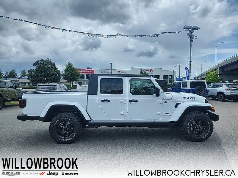 2026 Jeep JT Gladiator - Image 7 of 15