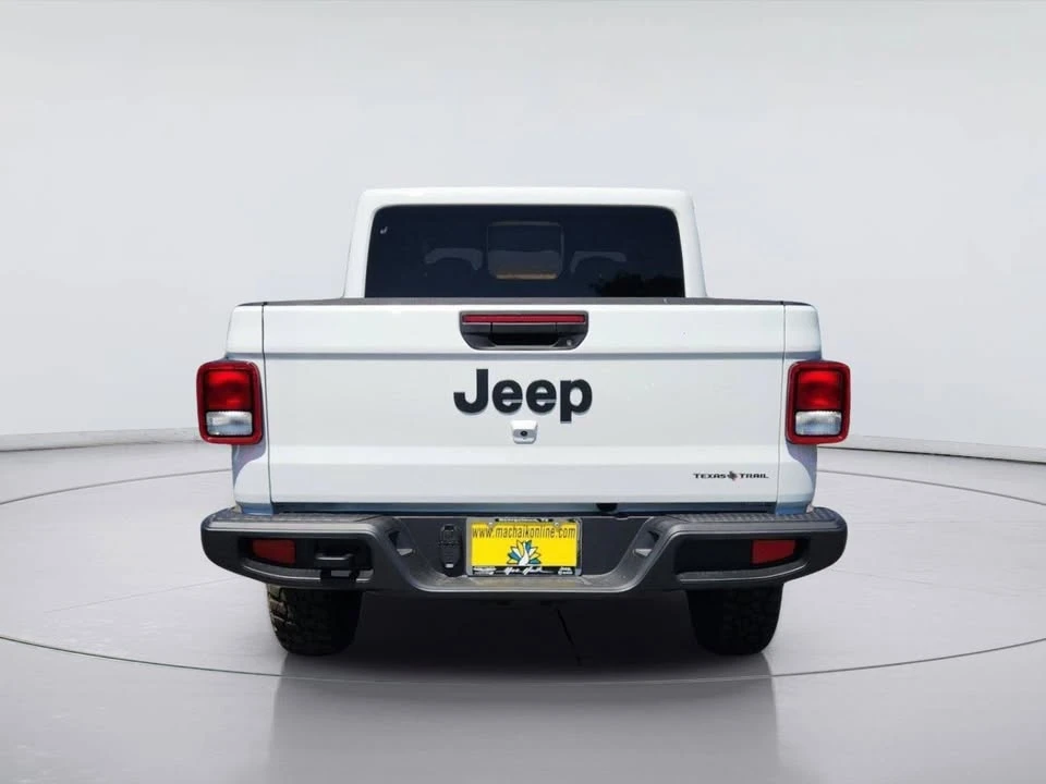2026 Jeep JT Gladiator - Image 4 of 11
