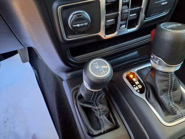 2026 Jeep JT Gladiator - Image 7 of 20