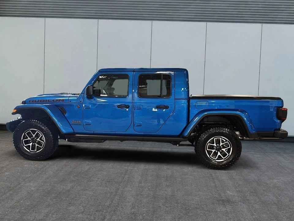 2026 Jeep JT Gladiator - Image 5 of 10