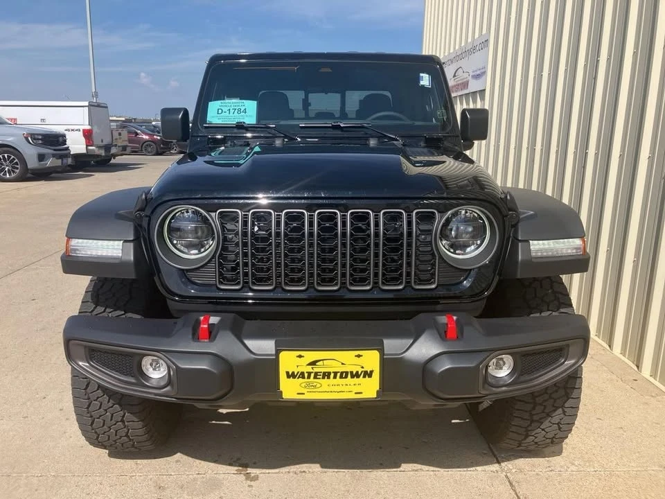 2026 Jeep JT Gladiator - Image 2 of 19