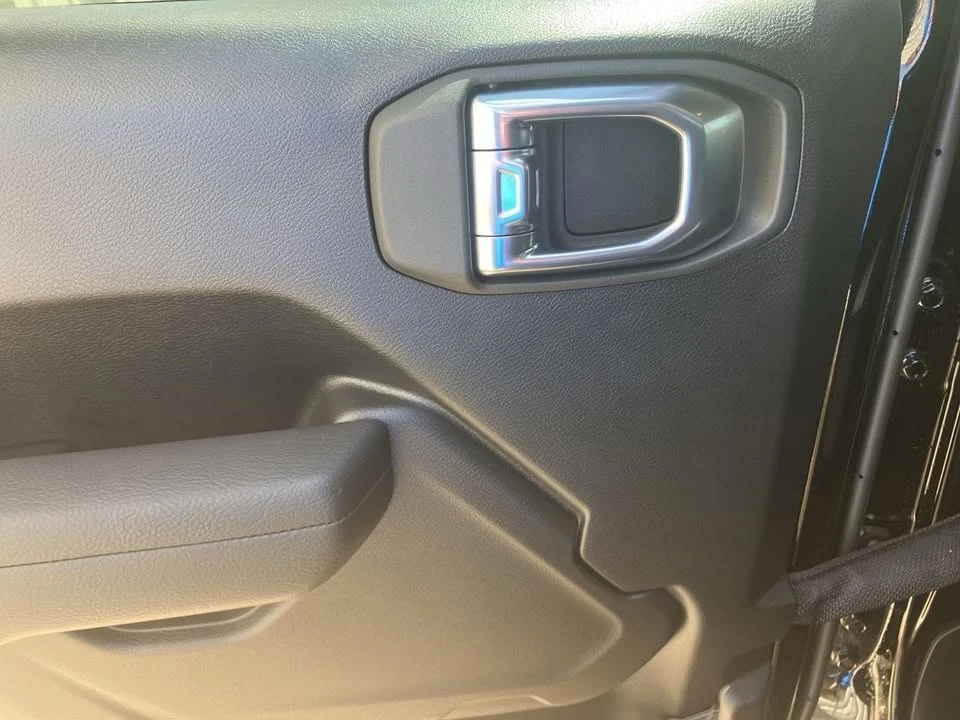 2026 Jeep JT Gladiator - Image 19 of 19