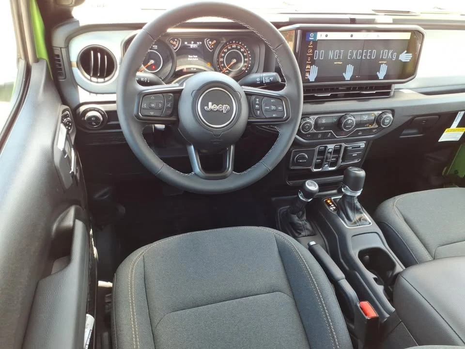 2026 Jeep JT Gladiator - Image 12 of 18