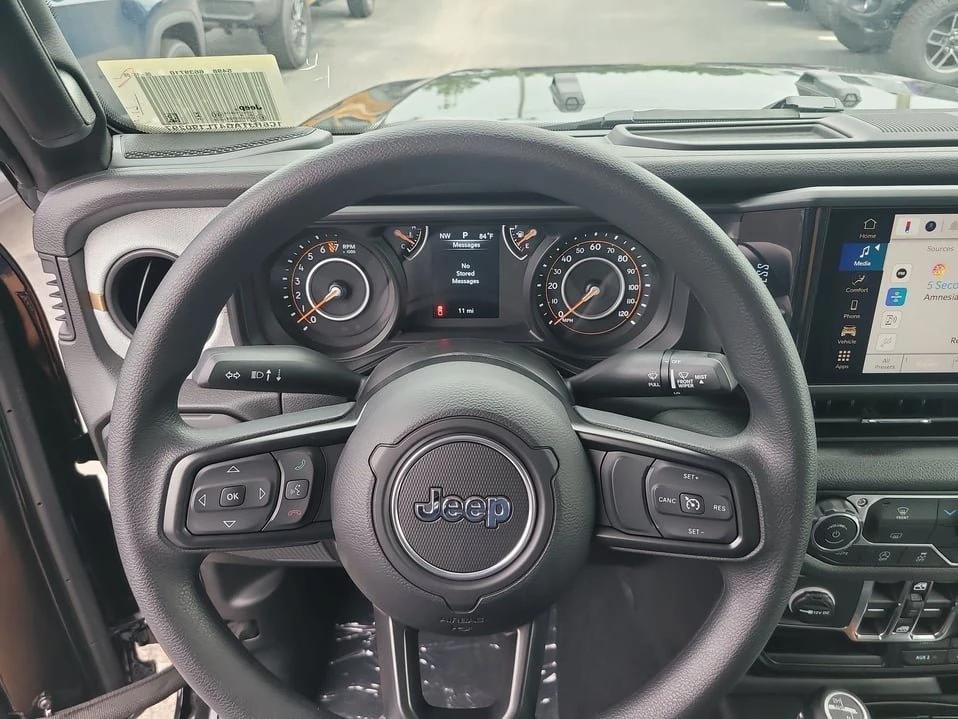 2026 Jeep JT Gladiator - Image 19 of 20