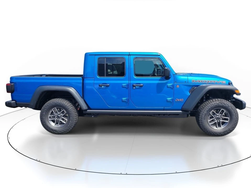 2026 Jeep JT Gladiator - Image 5 of 20
