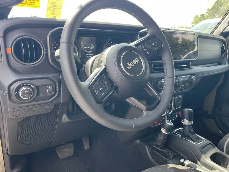 2026 Jeep JT Gladiator - Image 8 of 12