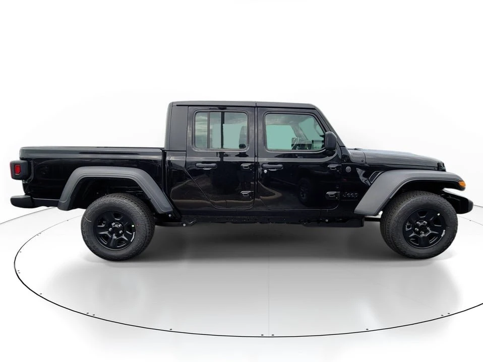 2026 Jeep JT Gladiator - Image 5 of 20