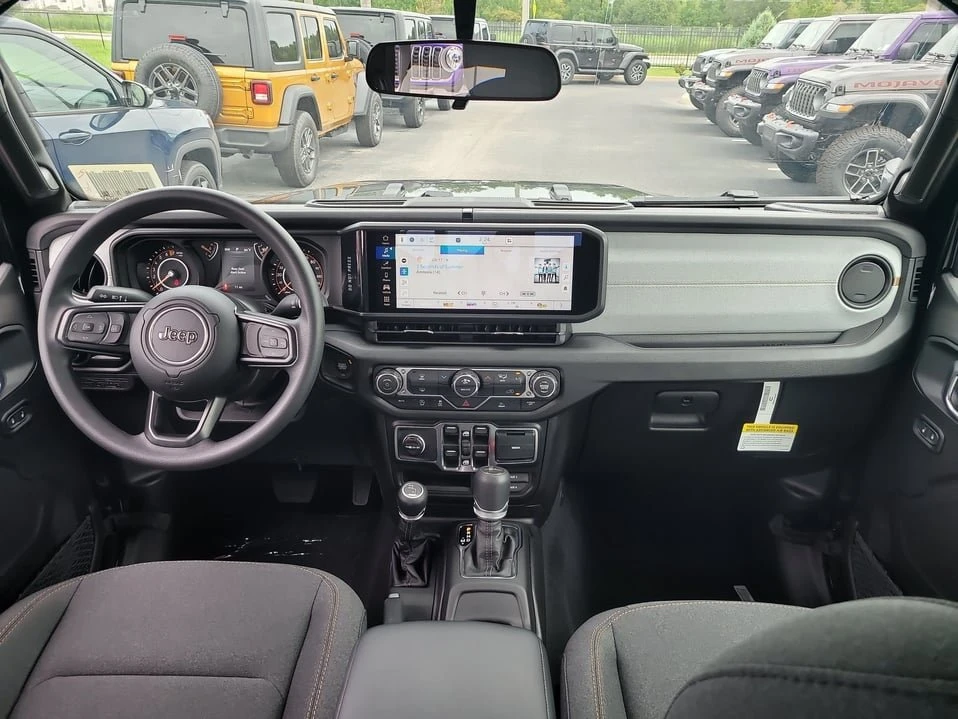 2026 Jeep JT Gladiator - Image 11 of 20
