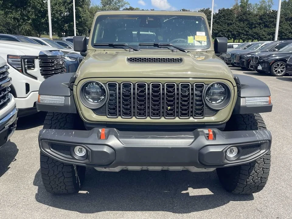 2026 Jeep JT Gladiator - Image 2 of 12