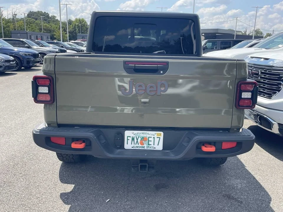 2026 Jeep JT Gladiator - Image 5 of 12