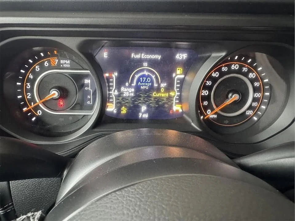 2026 Jeep JT Gladiator - Image 17 of 20
