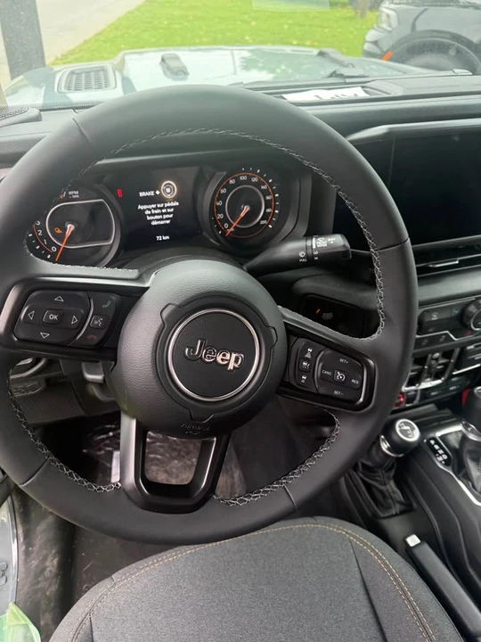 2026 Jeep JT Gladiator - Image 6 of 11