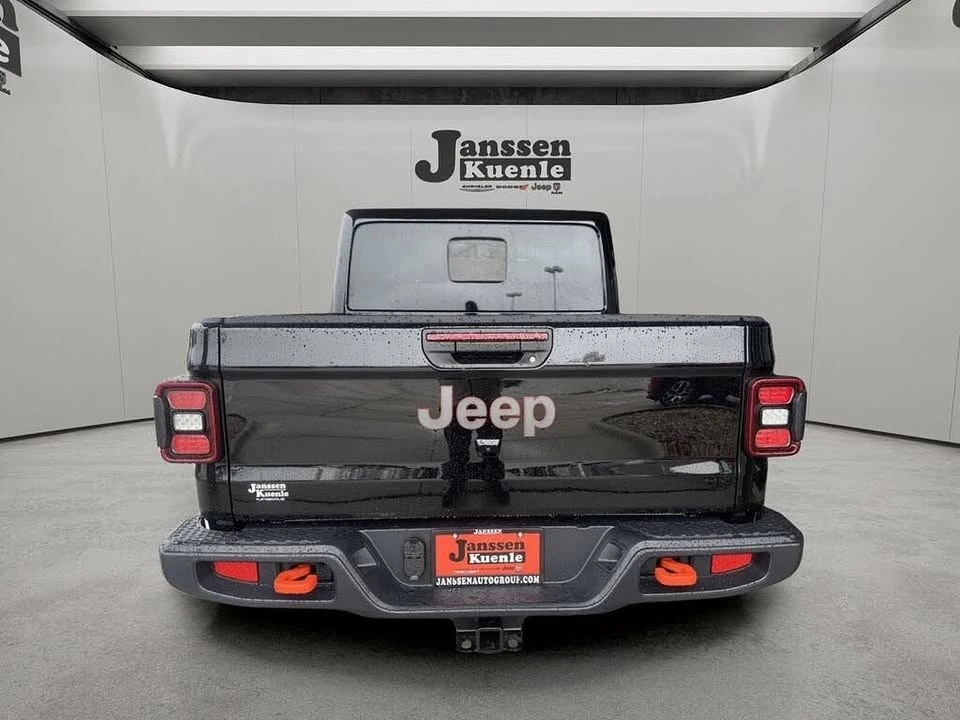 2026 Jeep JT Gladiator - Image 2 of 20