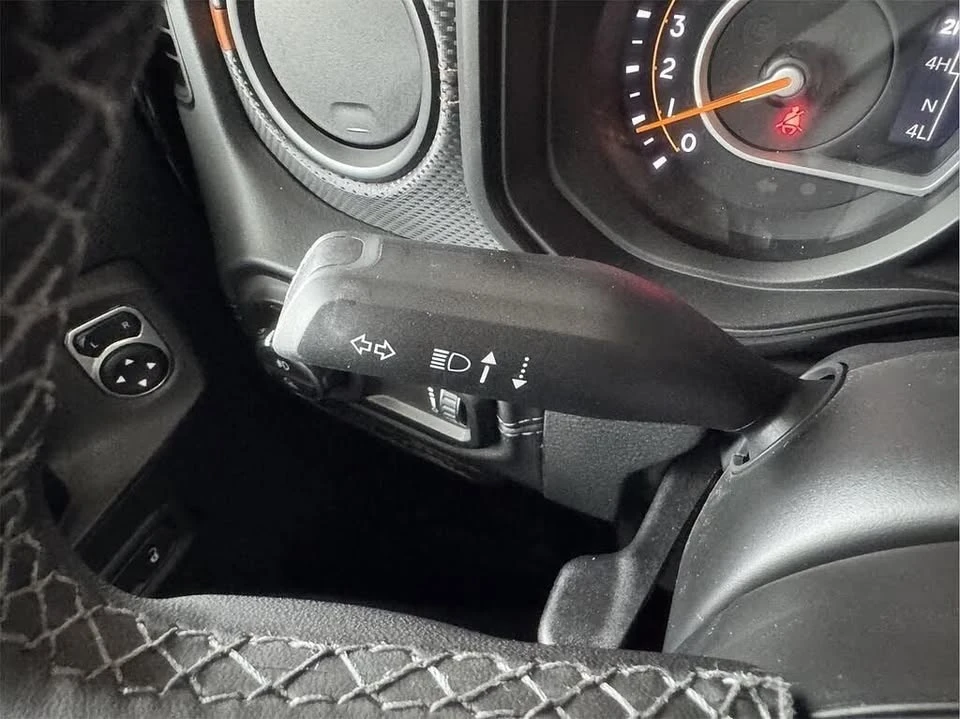 2026 Jeep JT Gladiator - Image 15 of 20