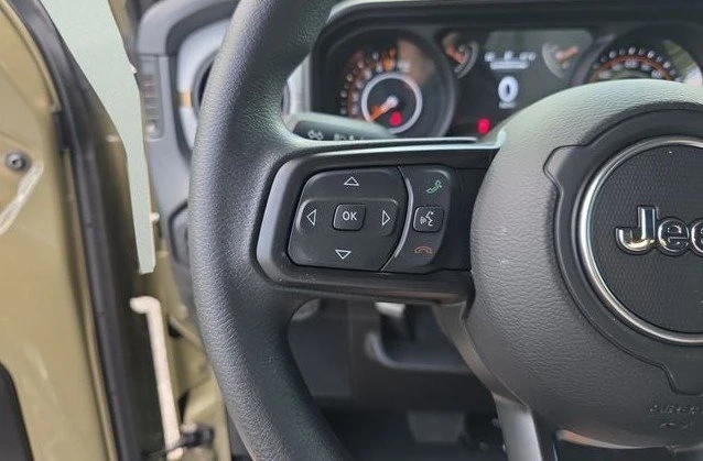 2026 Jeep JT Gladiator - Image 19 of 20