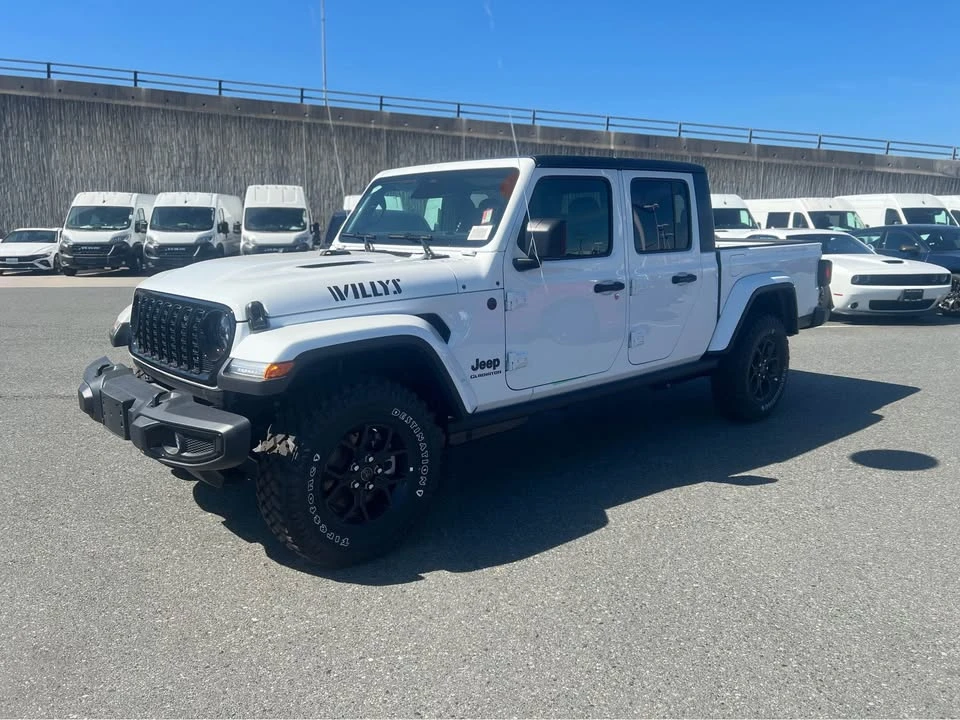 2026 Jeep JT Gladiator - Image 2 of 15