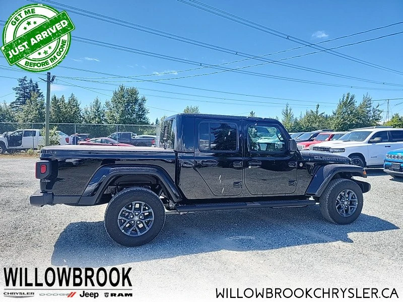 2026 Jeep JT Gladiator - Image 8 of 15