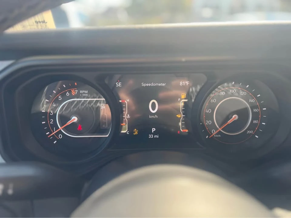 2026 Jeep JT Gladiator - Image 10 of 15